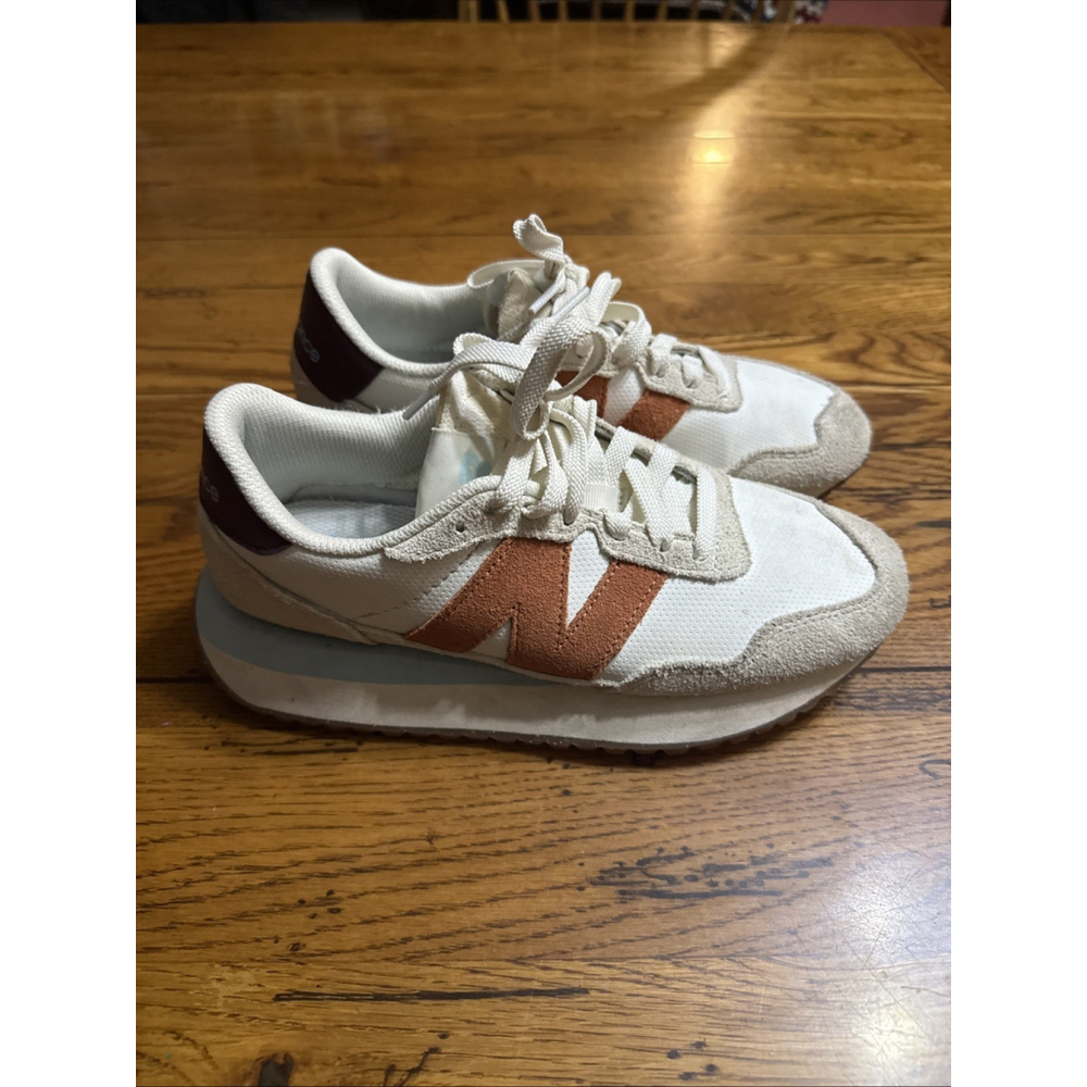New Balance 237 Women's Sea Salt Copper Baby Blue Suede Shoes Size 6.5 WS237BA